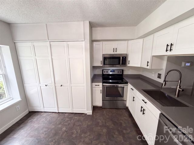 1500 Waybridge Lane 0, Charlotte, NC 28210