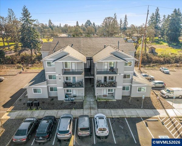 972 N 2nd St, Jefferson, OR 97352