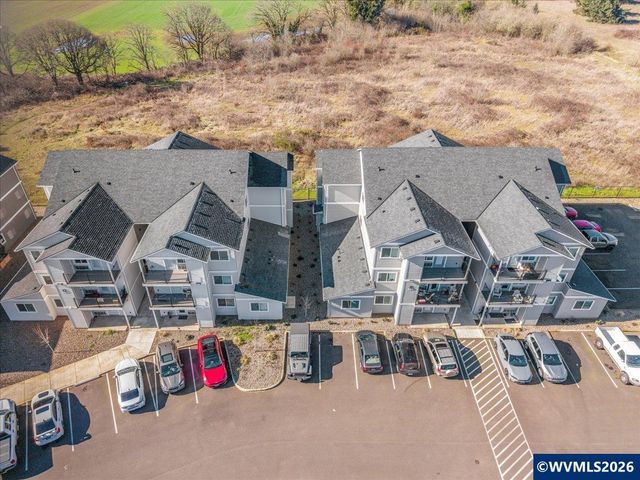 972 N 2nd St, Jefferson, OR 97352