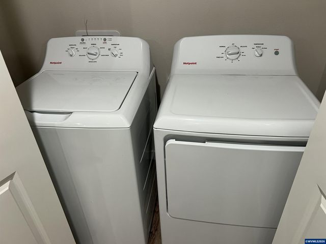 972 N 2nd St, Jefferson, OR 97352