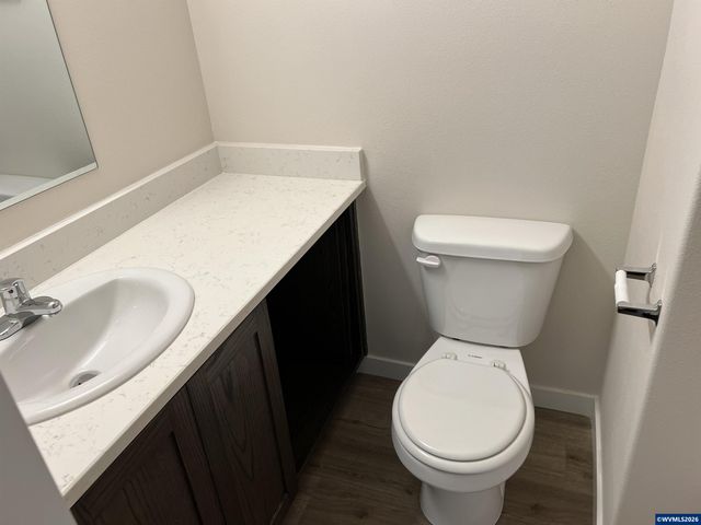 972 N 2nd St, Jefferson, OR 97352