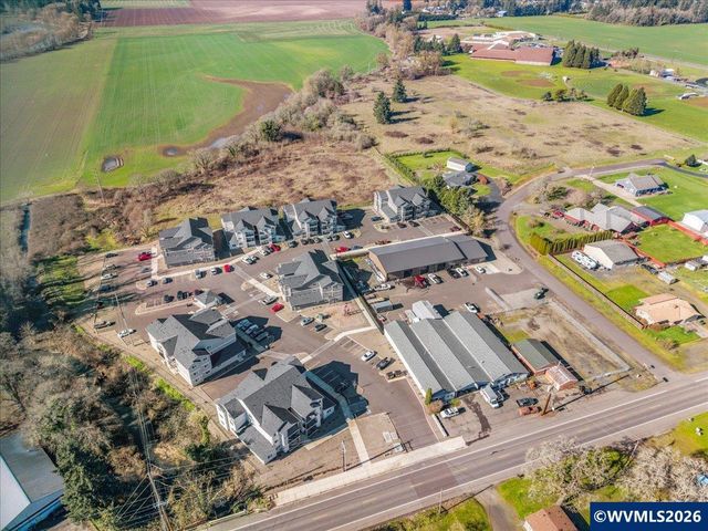 972 N 2nd St, Jefferson, OR 97352