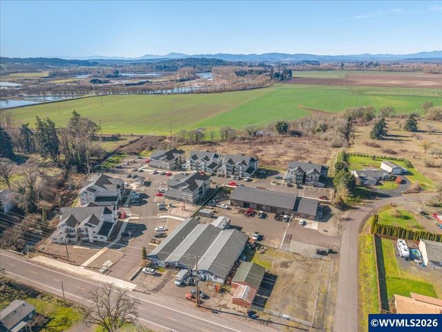 972 N 2nd St, Jefferson, OR 97352