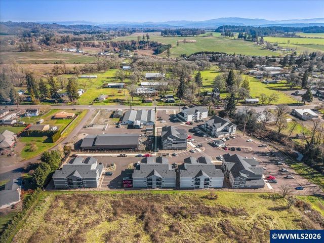 972 N 2nd St, Jefferson, OR 97352