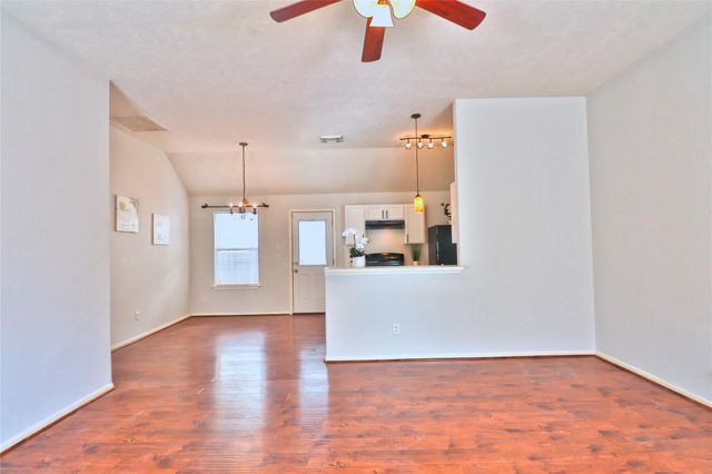 4023 Portman Glen Lane, Houston, TX 77047