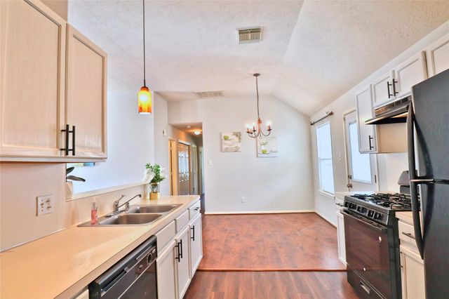 4023 Portman Glen Lane, Houston, TX 77047