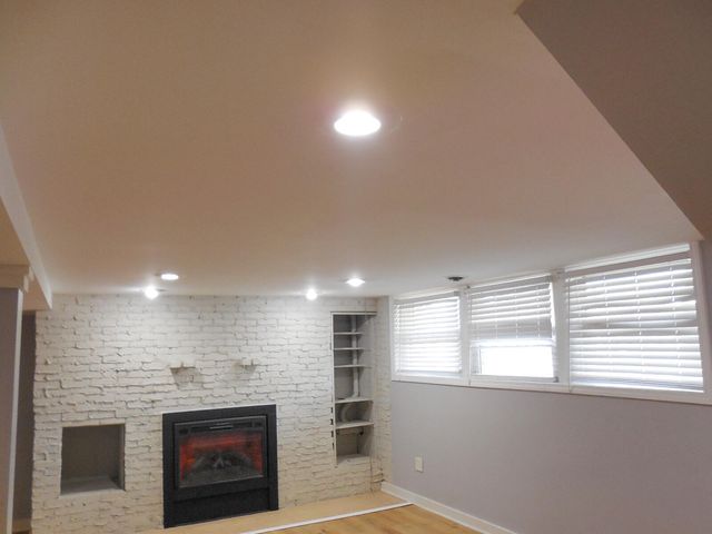 605 Pierce Avenue, Dyer, IN 46311