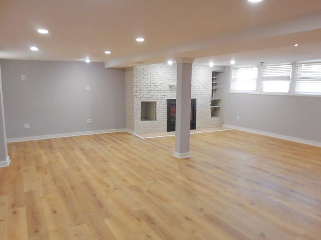 605 Pierce Avenue, Dyer, IN 46311