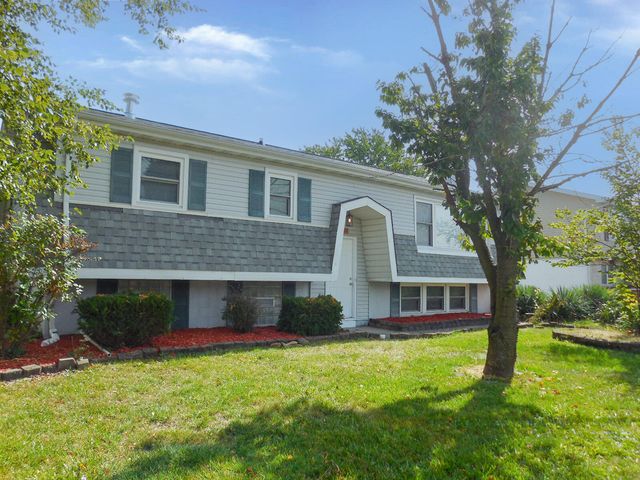 605 Pierce Avenue, Dyer, IN 46311