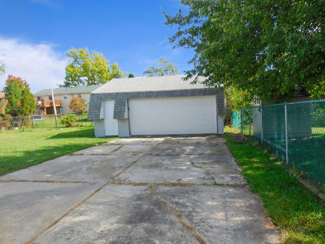 605 Pierce Avenue, Dyer, IN 46311