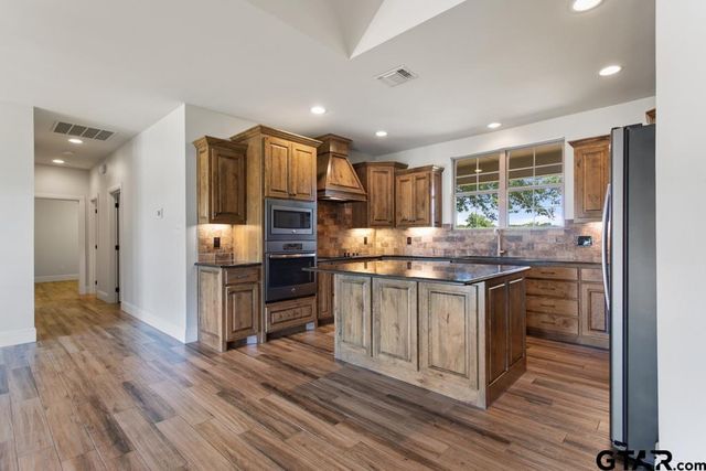 2259 HIGHWAY 276, Emory, TX 75440