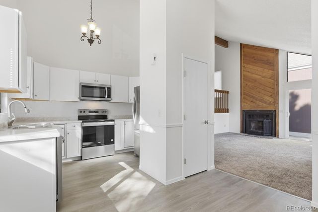 3757 S Genoa Circle B, Aurora, CO 80013