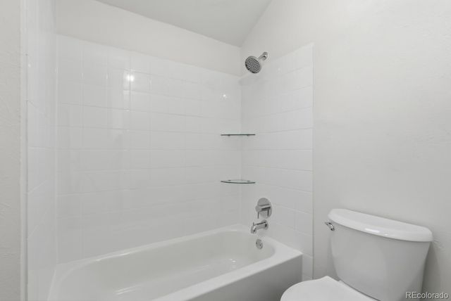 3757 S Genoa Circle B, Aurora, CO 80013