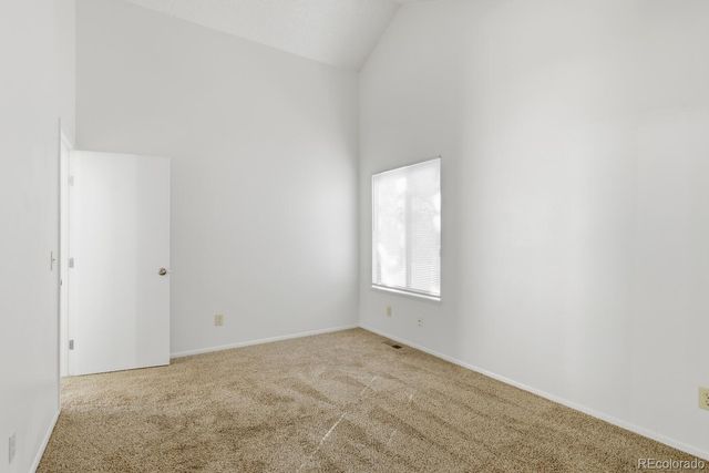 3757 S Genoa Circle B, Aurora, CO 80013