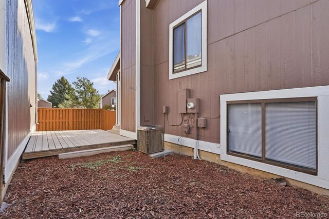 3757 S Genoa Circle B, Aurora, CO 80013