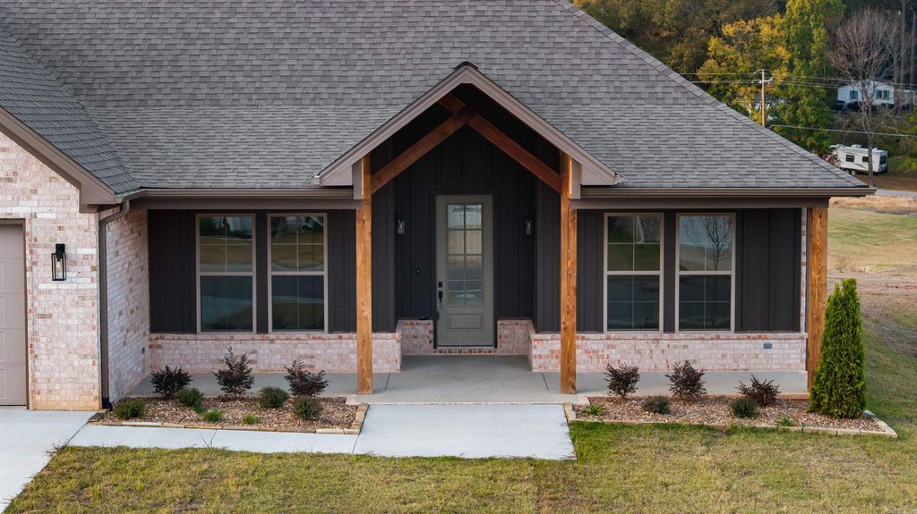 113 Harmony Village, Haskell, AR 72015