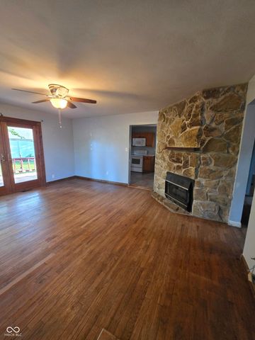 252 S Grant, Cloverdale, IN 46120