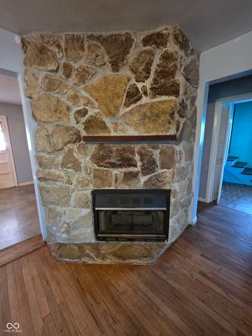 252 S Grant, Cloverdale, IN 46120
