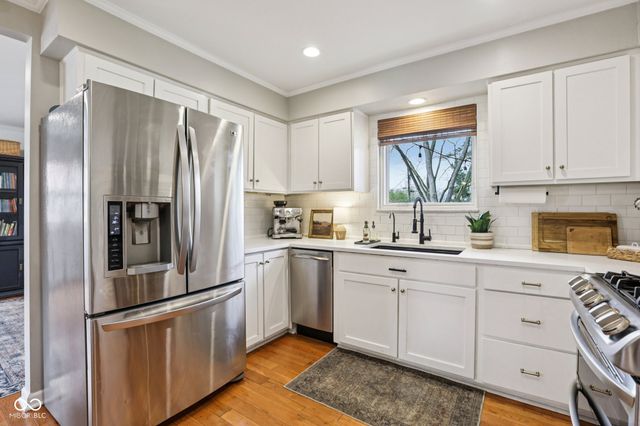 12224 Daugherty Drive, Zionsville, IN 46077