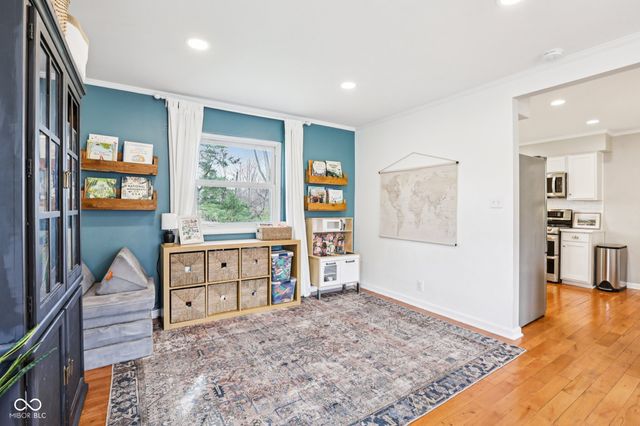 12224 Daugherty Drive, Zionsville, IN 46077