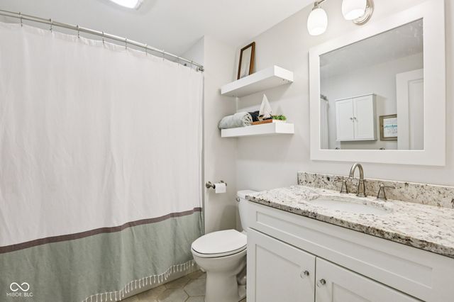 12224 Daugherty Drive, Zionsville, IN 46077