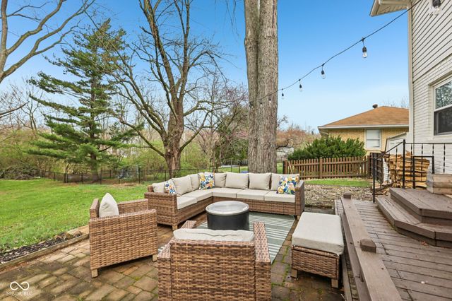 12224 Daugherty Drive, Zionsville, IN 46077