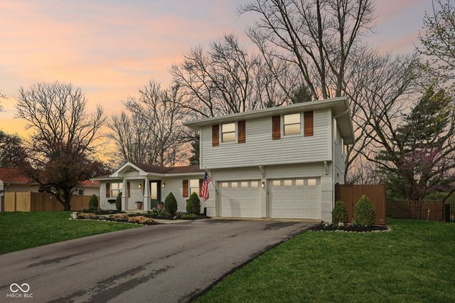 12224 Daugherty Drive, Zionsville, IN 46077