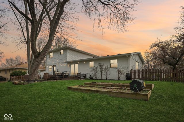 12224 Daugherty Drive, Zionsville, IN 46077