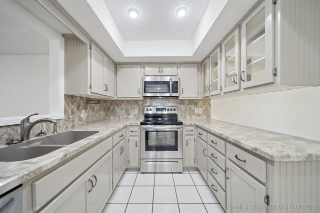 8470 S College Avenue 65, Tulsa, OK 74137