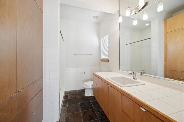 94 Drew Street C, Houston, TX 77006