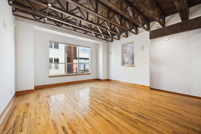 94 Drew Street C, Houston, TX 77006