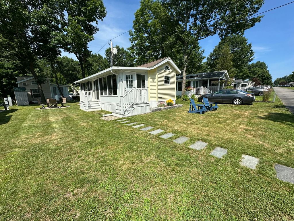 23 College Drive 132, Wells, ME 04090 — exterior