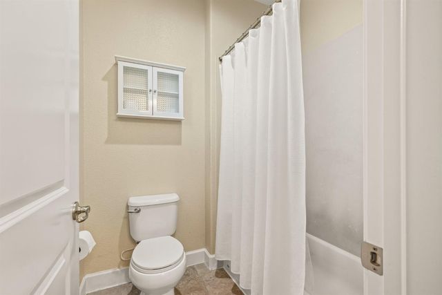 902 Anvil Cir, Rocklin, CA 95765