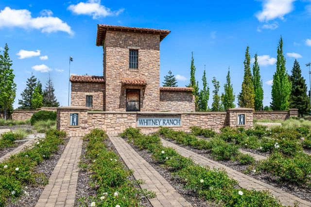 902 Anvil Cir, Rocklin, CA 95765