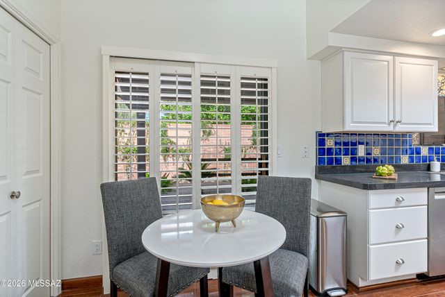 4950 N Via Gelsomino, Tucson, AZ 85750
