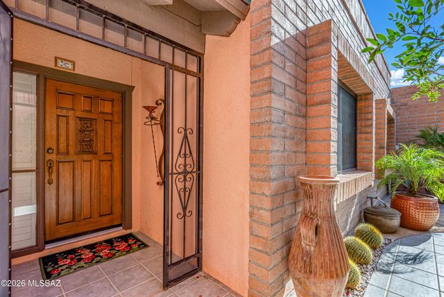 4950 N Via Gelsomino, Tucson, AZ 85750