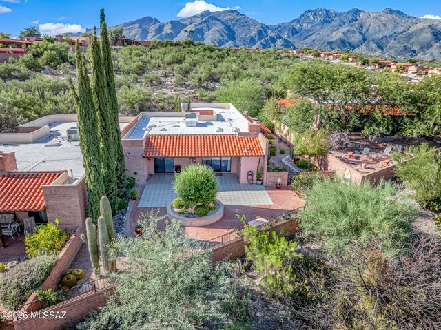 4950 N Via Gelsomino, Tucson, AZ 85750