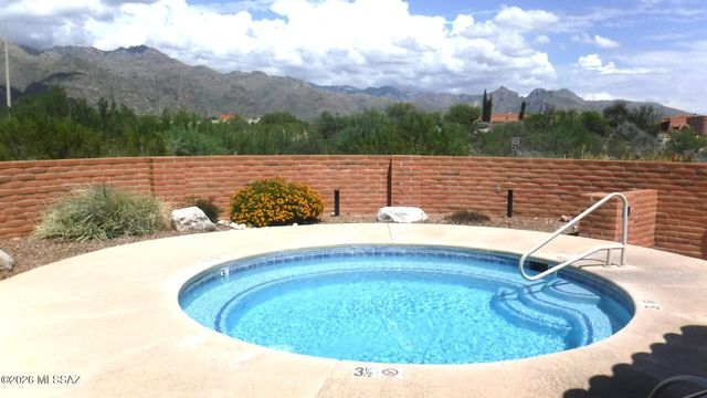 4950 N Via Gelsomino, Tucson, AZ 85750