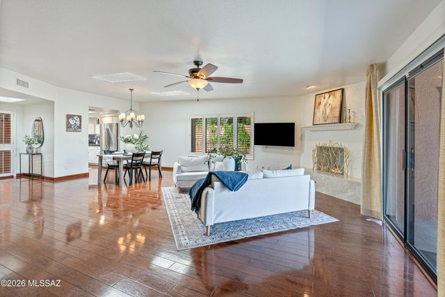 4950 N Via Gelsomino, Tucson, AZ 85750