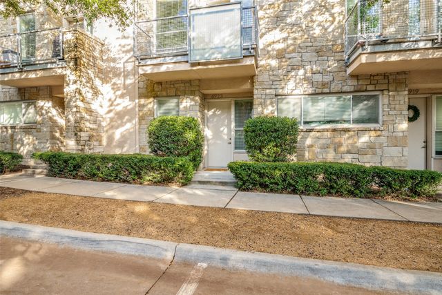 6923 Sumner Street 70, The Colony, TX 75056