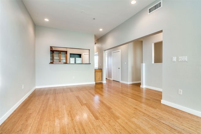 6923 Sumner Street 70, The Colony, TX 75056