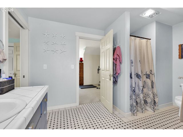 1375 Willow, Junction City, OR 97448