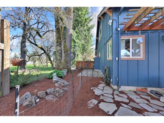 1375 Willow, Junction City, OR 97448