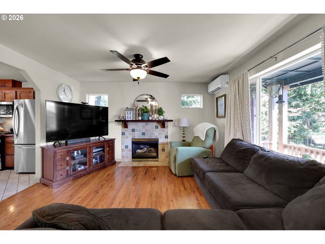 1375 Willow, Junction City, OR 97448