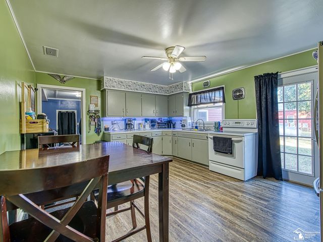 5177 Robinson Road, Petersburg, MI 49270