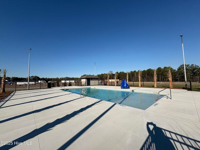 714 Ellabond Street, Sneads Ferry, NC 28460