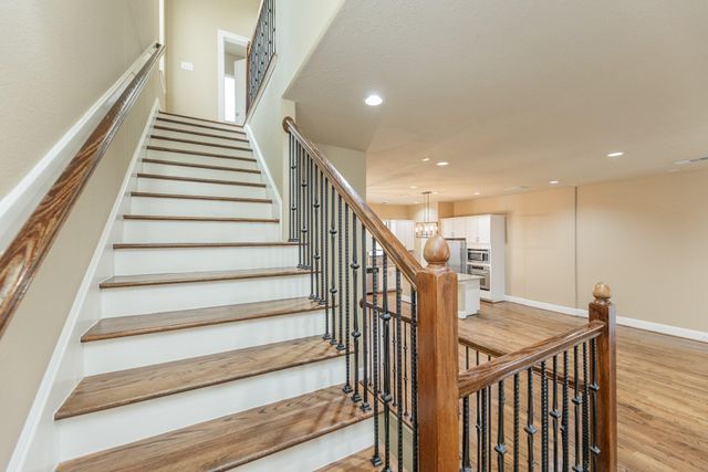 5209 Schuler Street C, Houston, TX 77007