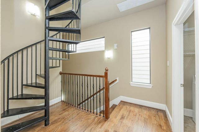 5209 Schuler Street C, Houston, TX 77007