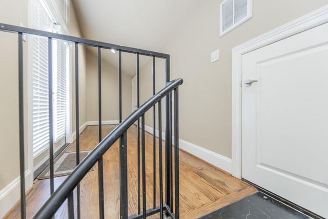 5209 Schuler Street C, Houston, TX 77007