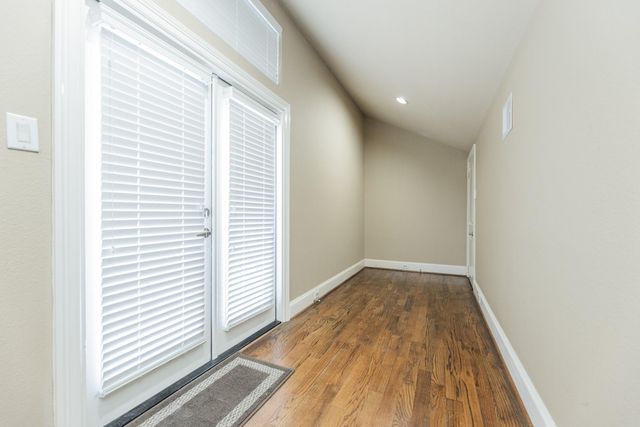 5209 Schuler Street C, Houston, TX 77007